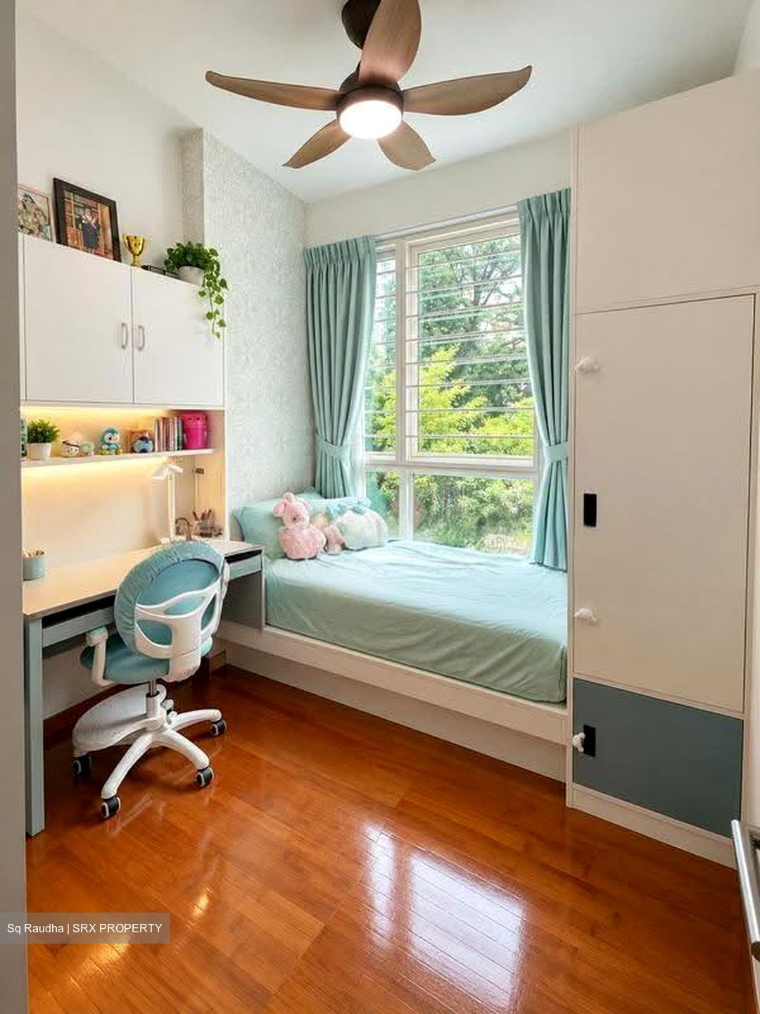 1 Canberra (D27), Condominium #637837271